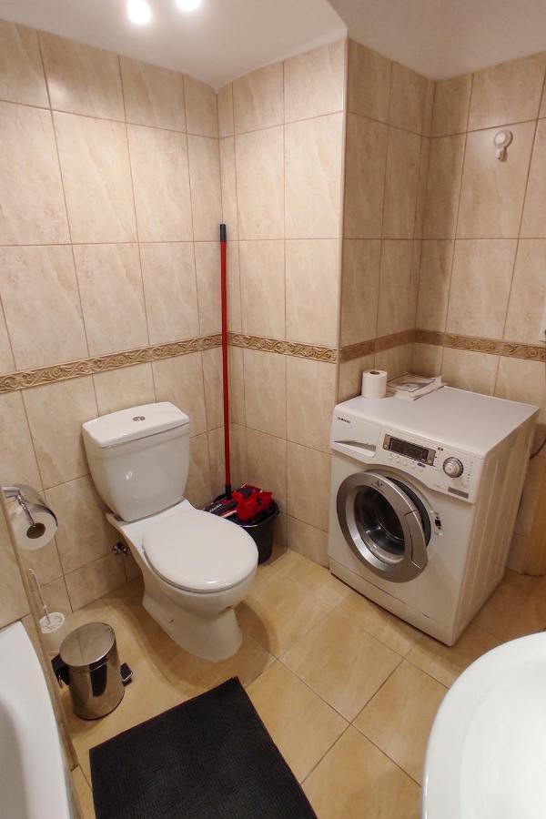 Theatroom Apartman Eger Esterno foto