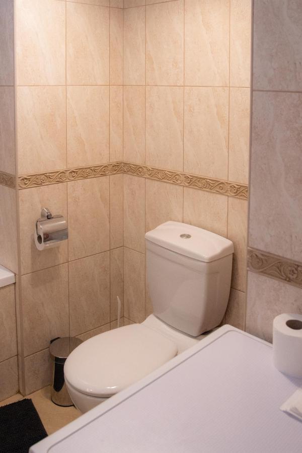 Theatroom Apartman Eger Esterno foto